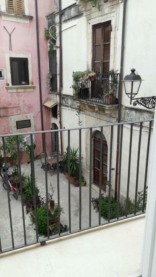 Apartamento 9 House Ortigia Syracuse Exterior foto